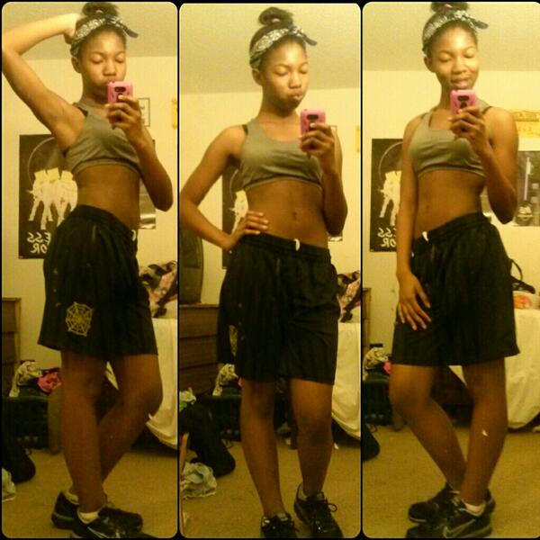 PrettyBrown_MF's tweet photo. Morning Jog http://t.co/mbOlopzTwQ