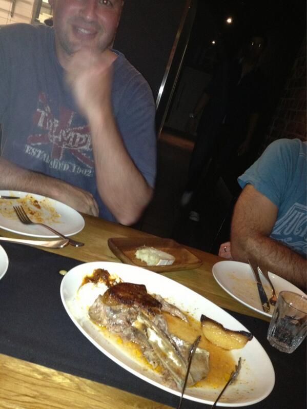 samfrey35's tweet photo. Uknowuwantit #vegeterianoverrated http://t.co/gn29TCphxw
