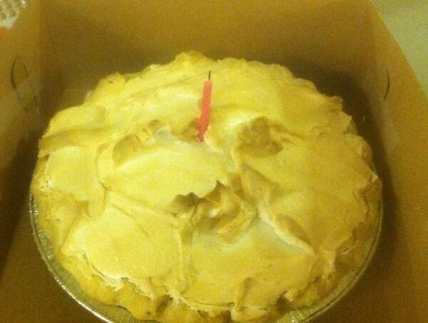 bebopsweets's tweet photo. When you think birthday pastry, think PIE! My "Etta's Delight" is the perfect birthday gift! Jazz in every bite! http://t.co/FRAAWj4UD9