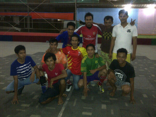 CaesarUlil's tweet photo. Tim SGU RT@donny_pires07 @sandy_dennary @rftmr @JengErnie http://t.co/JovxwKv84u