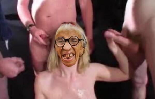DirtyPam1's tweet photo. @BastardEddie @cheaky_plucker @mufctopboy @willyspipe @bastardrichie @messedupmax #bukkake gentlemen?!! http://t.co/6bsXvKKpXQ