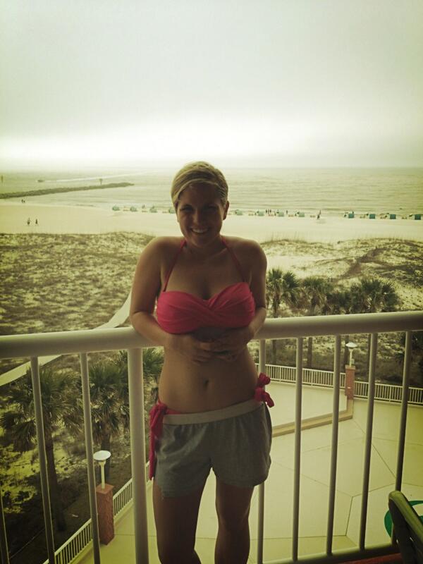 MarableMike's tweet image. Happy one year to my beautiful wife @jbacon613 thanks for letting me get a twitter finally