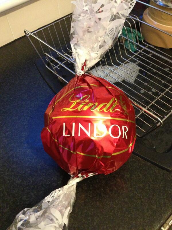 phaseline's tweet image. Tesco's solution to obesity in this country.....