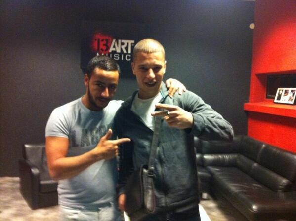 salientekiller's tweet photo. @Lacrim_Officiel feat @salientekiller 
Salé sera la facture restez brancher les soldats #staffkiller #2013 #saliente http://t.co/qxIiMH8rPB