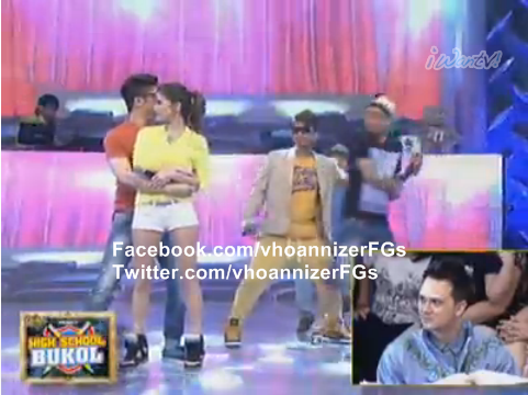TeamVhAnne's tweet image. #ProdMode :) Sweet #MamimissNatinSila :(( @annecurtissmith @VhongX44