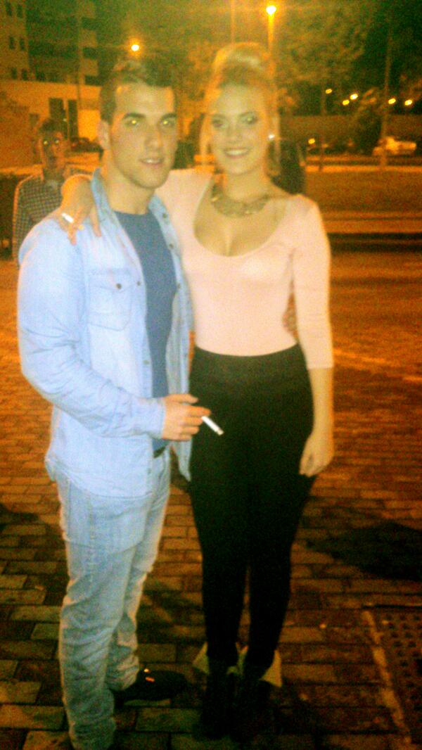 BorjaBorjiita's tweet image. Yo ii @IrisIrishappy  en #Dtime