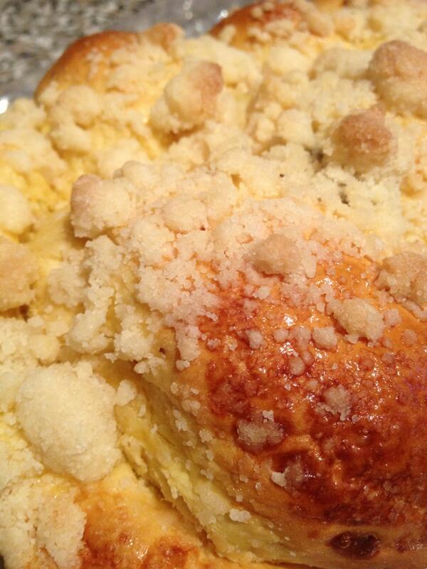 RichleaBakery's tweet photo. We will be open this coming Monday. .Easter bread will be popular !!.sweet bread with raisins and a hint of lemon http://t.co/PTKNmEHaPB