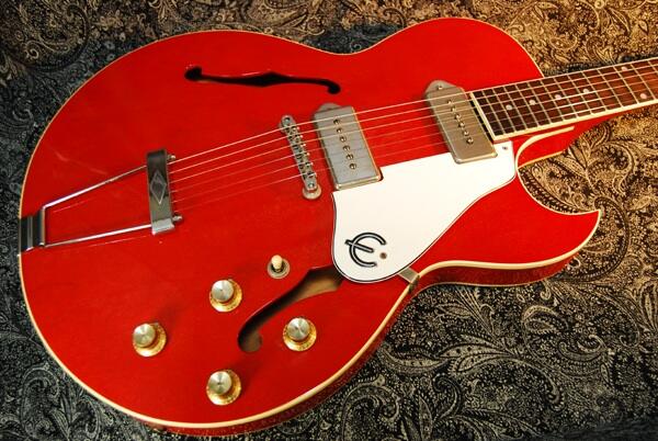 お仕事先に珍しいギターが入荷！ 90〜91年製のエピフォンES930J