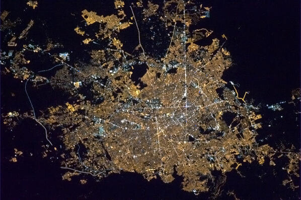Cmdr_Hadfield's tweet photo. Guadalajara, Mexico. A densely populated collection of humanity, packed with culture and historic architecture. http://t.co/FjrJrZyT7f