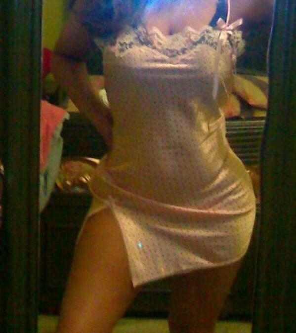HotSaly tweet picture