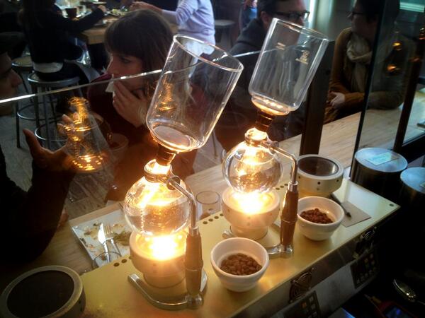 bluebottlemint's tweet photo. Siphon Sunday. C'mon by! #siphon #siphoncoffee #bluebottle #mintplaza http://t.co/uGhZr2rBs6