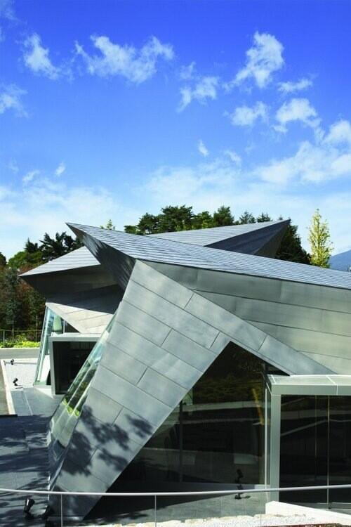 meedo139610's tweet image. @grand_rt @4ull @archthink @concept_arch  @gcc_rt  @Fnon_  متحف بتصميم مبدع باليابان #nice_architecture