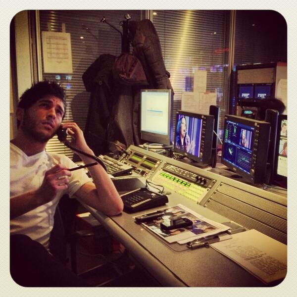 AlvaroGango's tweet image. Aquí estoy, controlando que #AurynEnQTTF salga bien.. Jajaja #SalaDeControl