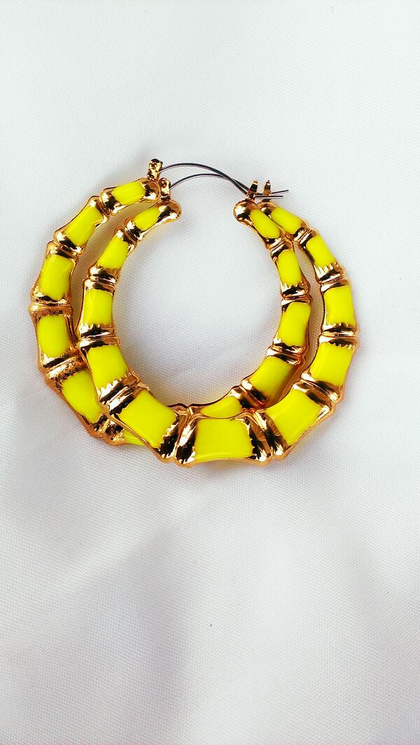 TRENDYACCESS's tweet image. Yellow bamboo earrings on sale now trendyaccess.com