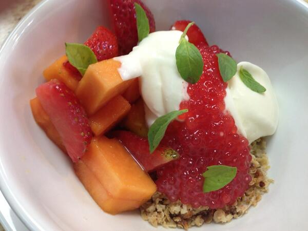 alvclv's tweet photo. Desayuno http://t.co/6yPkqIBezs