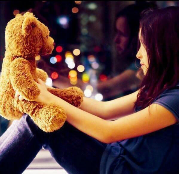 OTROGUAPOSUELTO's tweet photo. Hay veces en las que esa chica que se preocupa por todos, necesita que alguien se preocupe por ella. http://t.co/9bgANXsXnA