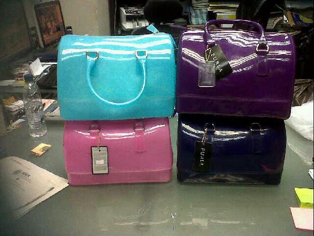 Jessie G. on Twitter: "Carteras #CandyBag al mayor y detal. Originales! http://t.co/auAPkWxzqv" / Twitter