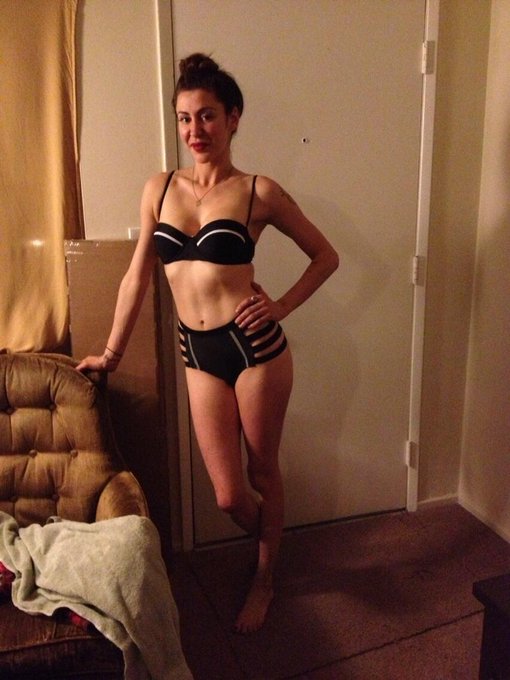 Time for a dip in the pool!! http://t.co/rhwZmj9Gzj<a href="/tag/clip"class="tags"><span>#clip</span></a><a href="/tag/iwantclips"class="tags"><span>#iwantclips</span></a><a href="/tag/coercedbi"class="tags"><span>#coercedbi</span></a>