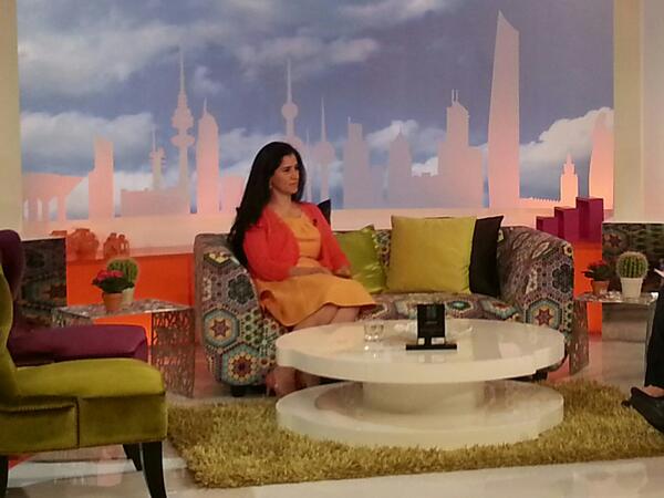 gmk_tv's tweet photo. الشيخه انتصار سالم العلي الصباح قبل الهوا http://t.co/gDI0oyR0hB
