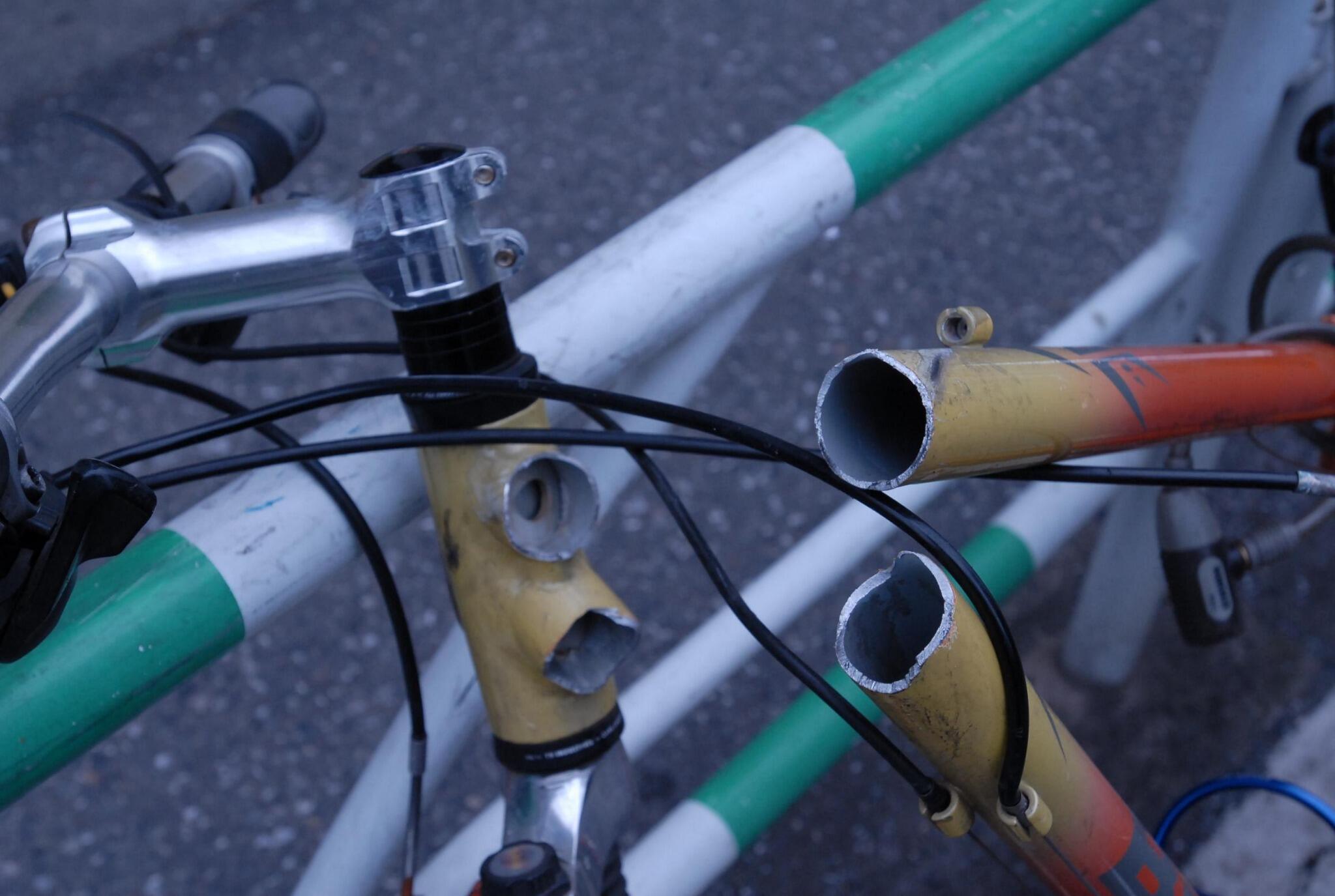 ビアンキ 自転車 事故