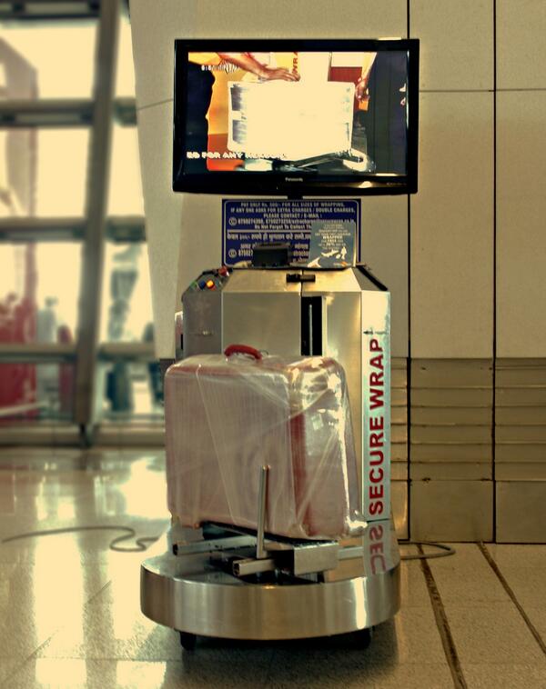 cost of wrapping luggage at airport