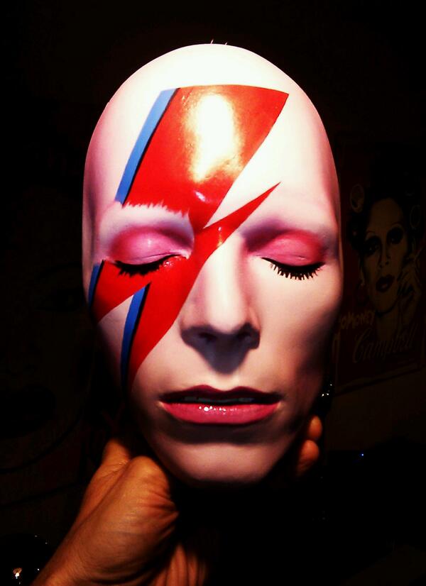 TradeMarkArt's tweet image. David Bowie Is...here! Finished Aladdin Sane life cast sculpture. 
if interested P M me for details &amp;amp; to order