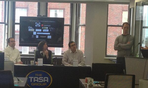 Thanks to @BenjaminsDesk <a href="/geoff_weber/">Geoff Weber</a> <a href="/gweberlaw/">Weber Law</a> <a href="/lkravets/">Lenny Kravets</a> and Justice Greenspan for making <a href="/FirmUpWeekend/">@FirmUpWeekend</a> happen!