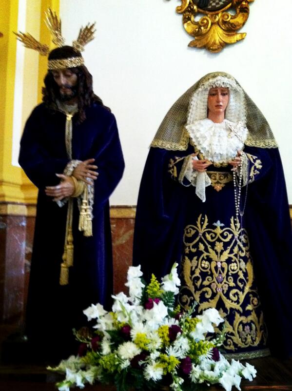 moraosdelatorre's tweet photo. Esta noche a las 22:00 en la Iglesia Parroquial, traslado claustral de nuestros Sagrados Titulares http://t.co/gMoA2kxbez