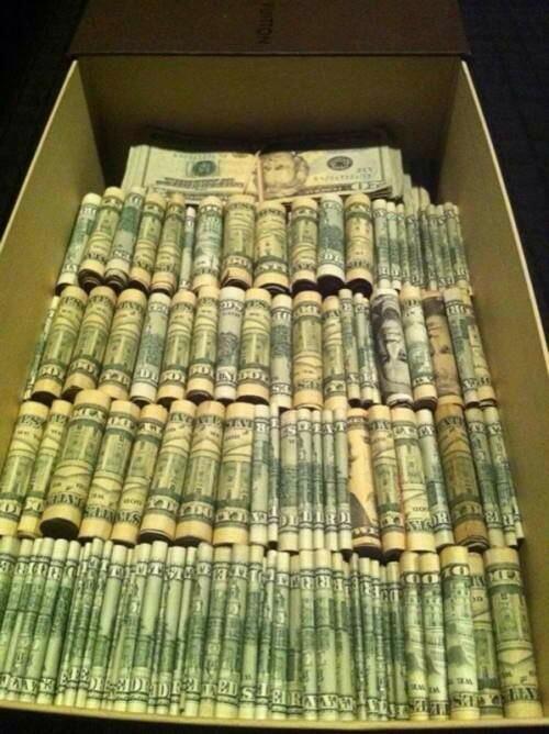 ya_weed's tweet photo. #trapstar #hoodfamous #whiteboy http://t.co/iEpj30JgNr