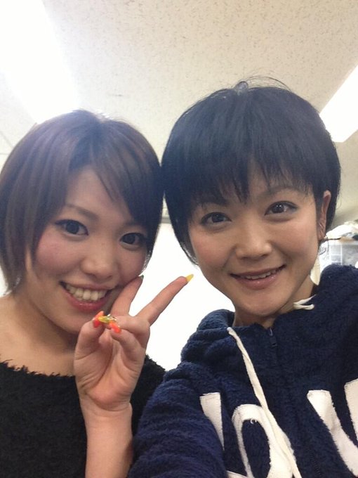 ニコ生はじめます（≧&nabla;≦） http://t.co/Kqy8Cs6yUs