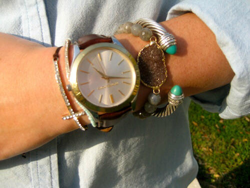 elizabetharnim's tweet photo. Lusting over layered jewels... @CFashionista 

http://t.co/k89eZRiYbG http://t.co/5Lr735kgtT