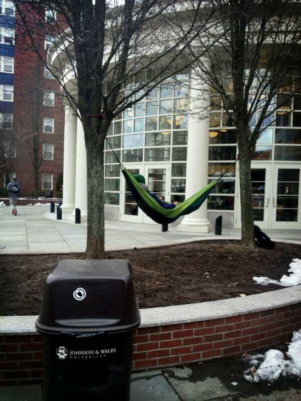 dinababyyx's tweet image. #repost #jwuproblems