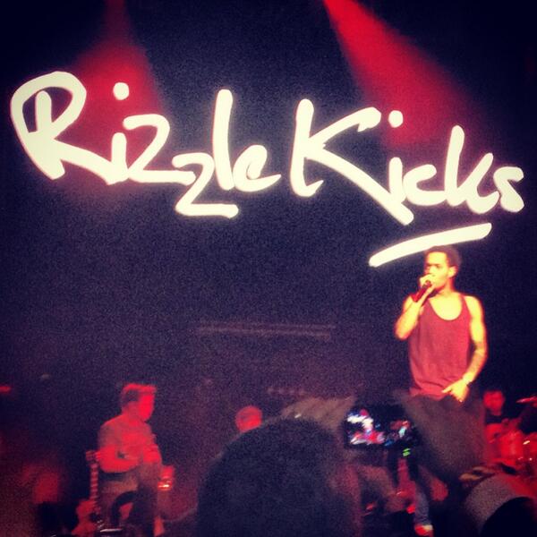 katherineloder's tweet photo. @RizzleKicks @teenagecancer you were amazing. #harley http://t.co/i9WsUSqG8G