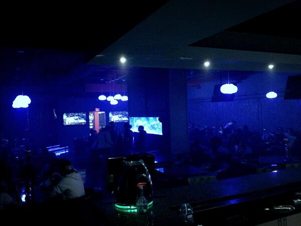 BloHookahBar's tweet photo. Going on until 2am tonight. Make sure you show up! #bloclouds http://t.co/kNmQdweRkr