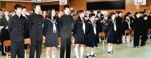 twiSHIMA's tweet photo. RT @yoyogi1: 船越、的矢、波切の３中学で閉校式 志摩市 http://t.co/W5lcNeSMxn http://t.co/uPlrxCNiM8  #twiSHIMA #fb #shimap