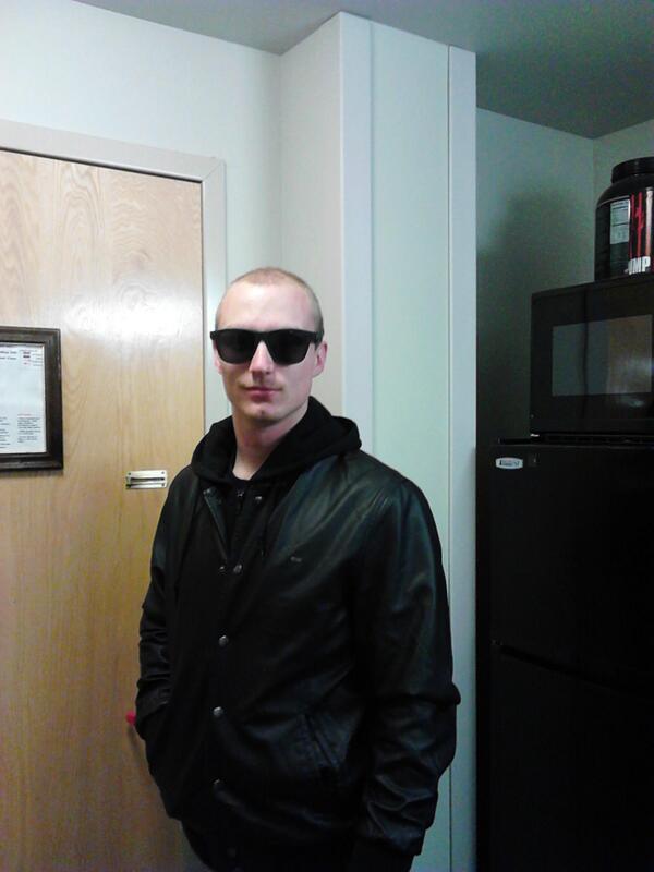 devonsr1's tweet image. 