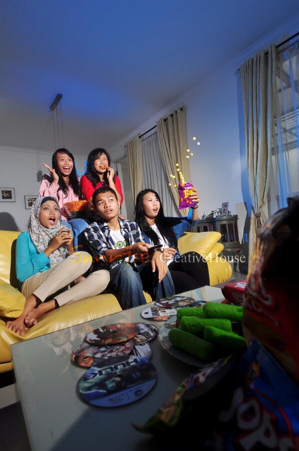 TWISCO2's tweet image. @ayiueoprmt @IsnaYB @agustinityas @annitatun RT @SunriseCreative: yeaaahhhhhh #3IPA2