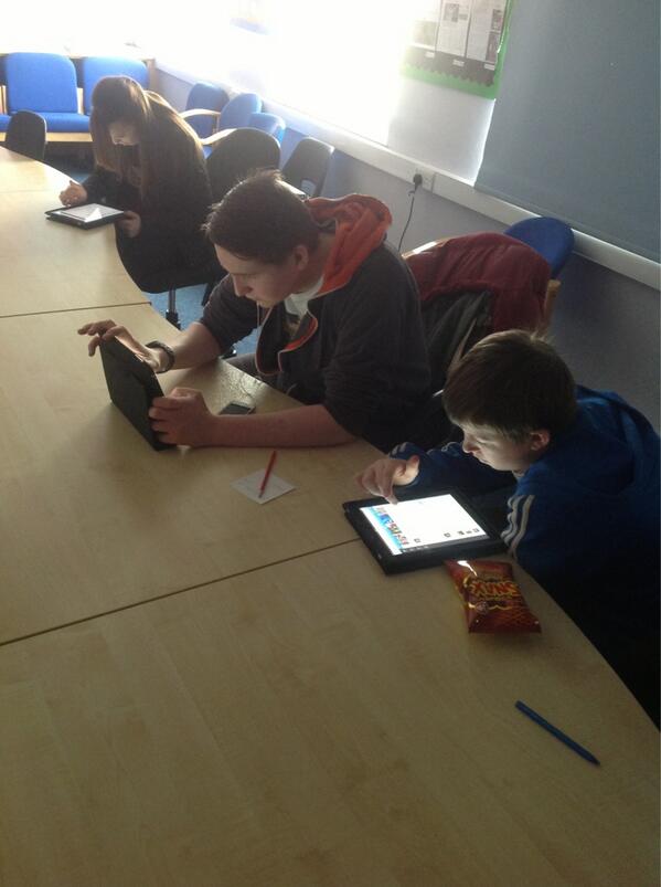 Pupils learning to use Twitter for the first time. #esafety #communication #collaboration