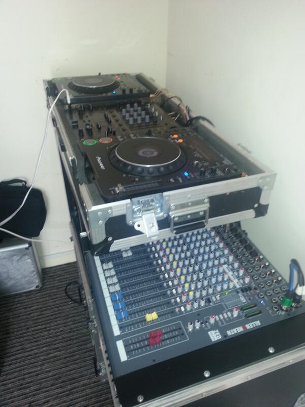 Dj_Pronto's tweet photo. Mad rass this Thursday night http://t.co/H3xt1oFsAL