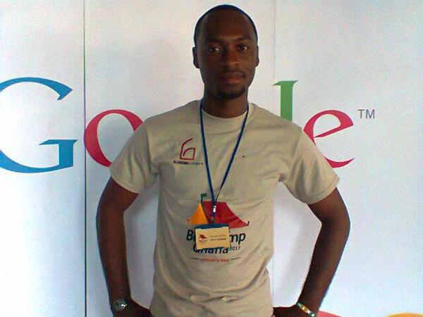 EkowCobbinah's tweet image. eerrmm this guy really looks like moi lol @ghanabakwamena @SeeDeblay @addovera @dzidzi_4 #blogcamp13