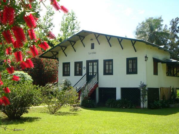 CABAÑA LA VIÑA # Delta #Tigre .Semana Santa, ULTIMA UNIDAD DISPONIBLE !! Mas info: bit.ly/S0fptZ
