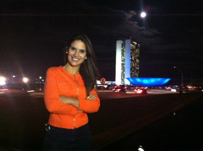 Resultado de imagem para renata varandas record