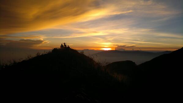 kevinMbeX's tweet photo. The real WORLD http://t.co/HWGmgMi1xW
