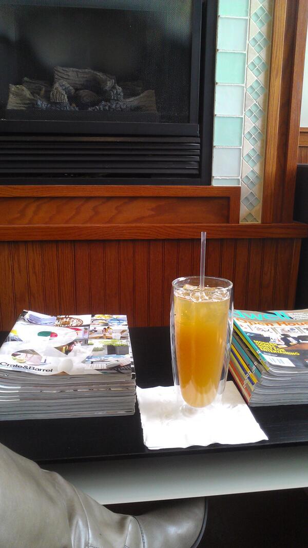 KeoWallace's tweet photo. Wish you were here with meee #teasme #wops @aScruggsLife @AshleyGirten1 @JorLeffsyou http://t.co/M39PylwL63