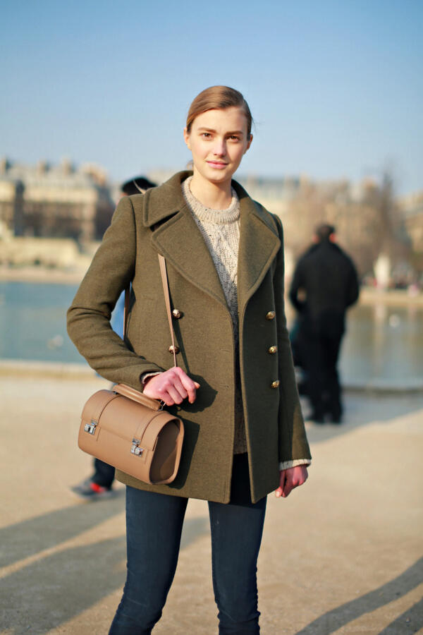 MOYNAT on X: French model @agrensigrid and her gorgeous MOYNAT
