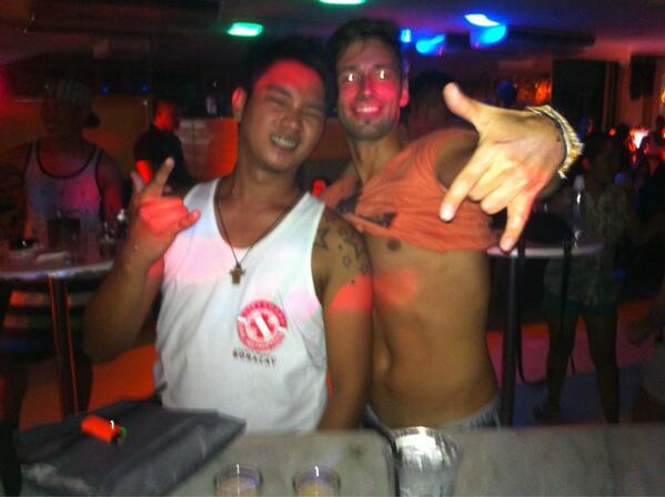 VampireManX's tweet image. party @ epic boracay