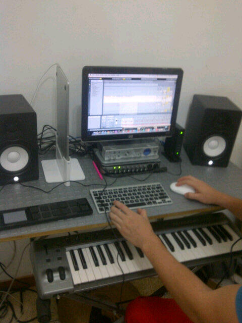 publimusical's tweet photo. Publicidad Musical con la mejor calidad, profesionalismo, realismo, excelencia 04247268038 pin:22F0DBA1 #Mérida http://t.co/Vj7Irs321A