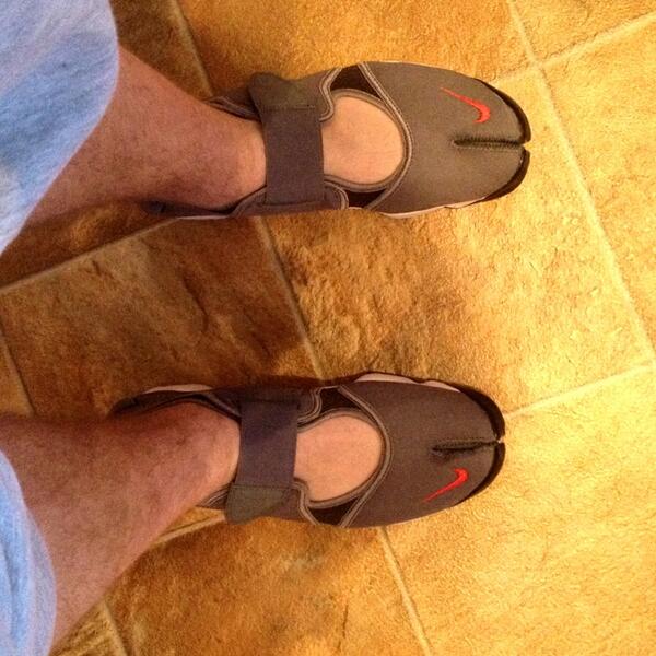 jammiee6's tweet image. @bethsett #newshoes #nikerift