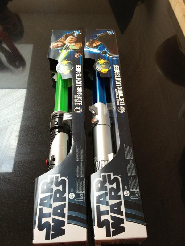 IanBlackwell9's tweet image. @IPTaps you, me, beer and these #funoclock great toys!!