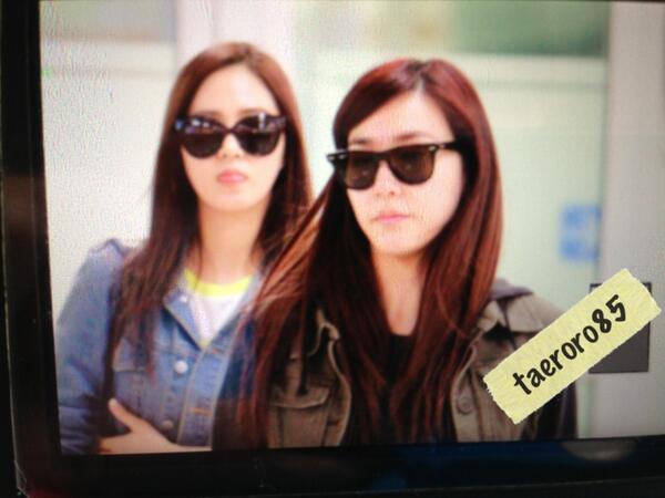 [PIC][28-03-2013]SNSD trở về Hàn Quốc vào chiều nay BGa4A5ECcAExgQZ